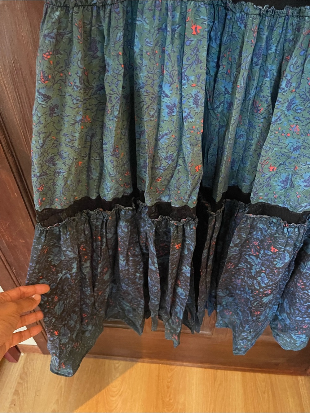 Marchesa Voyage Blue Tiered Bohemian Maxi Skirt - Feather and Degrade Size 8 - Picture 7 of 7